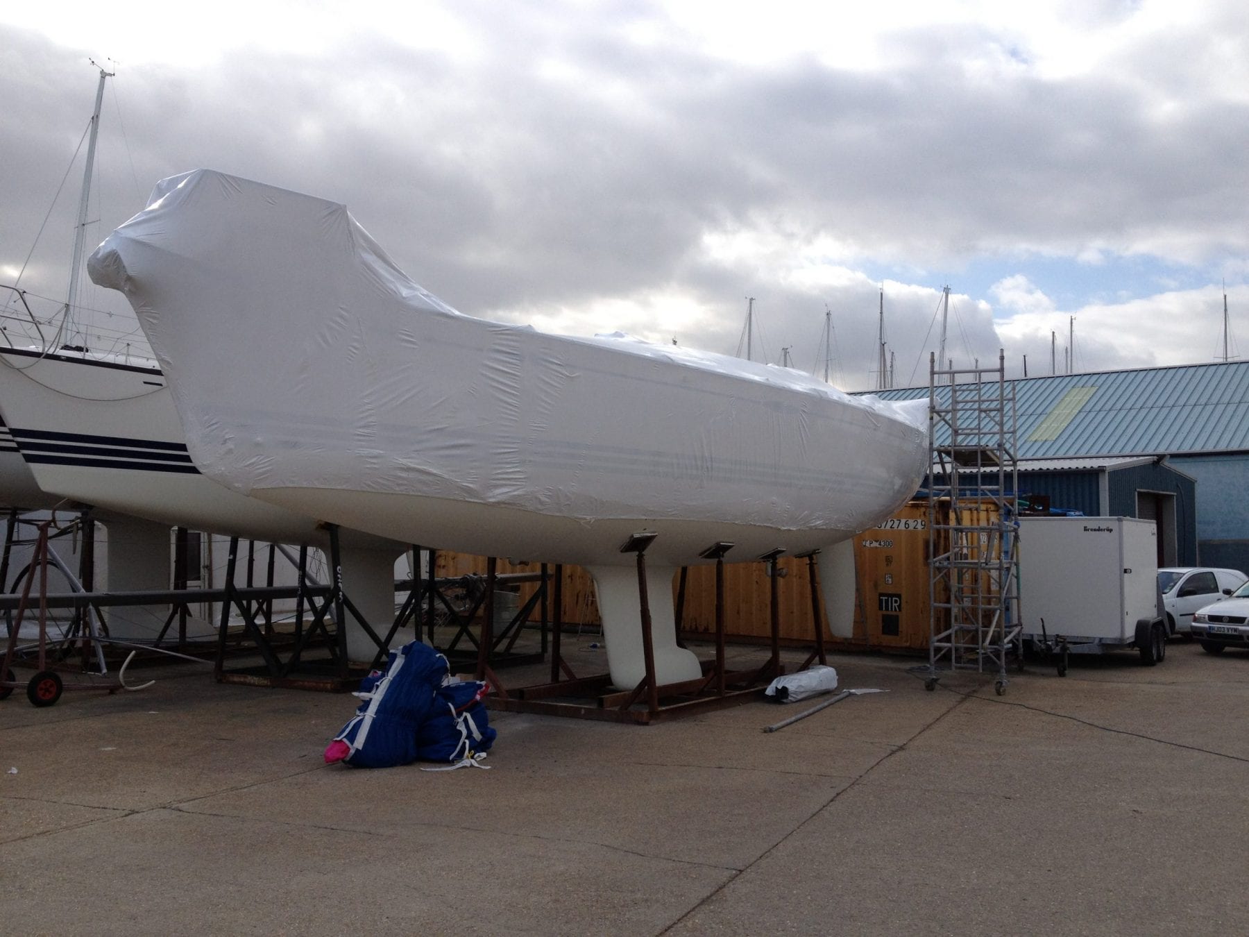 Boat shrink wrap training for X Yachts Tufcoat