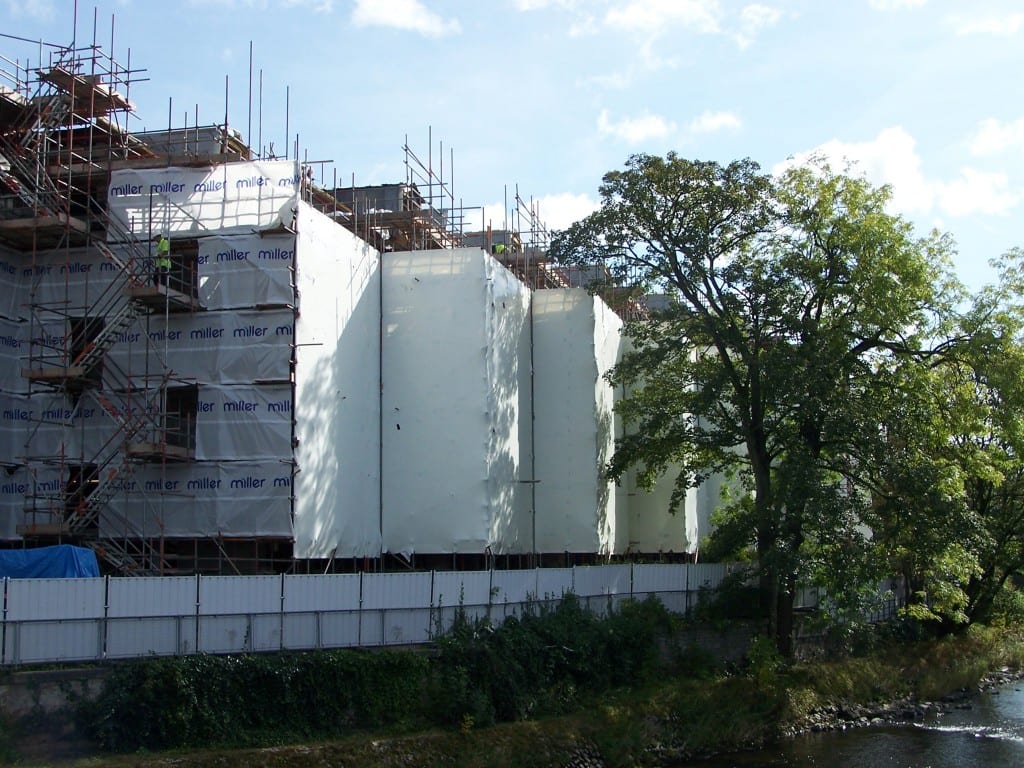 Tufcoat shrink wrap helps to solve Environmental Concerns Within Waterside Construction